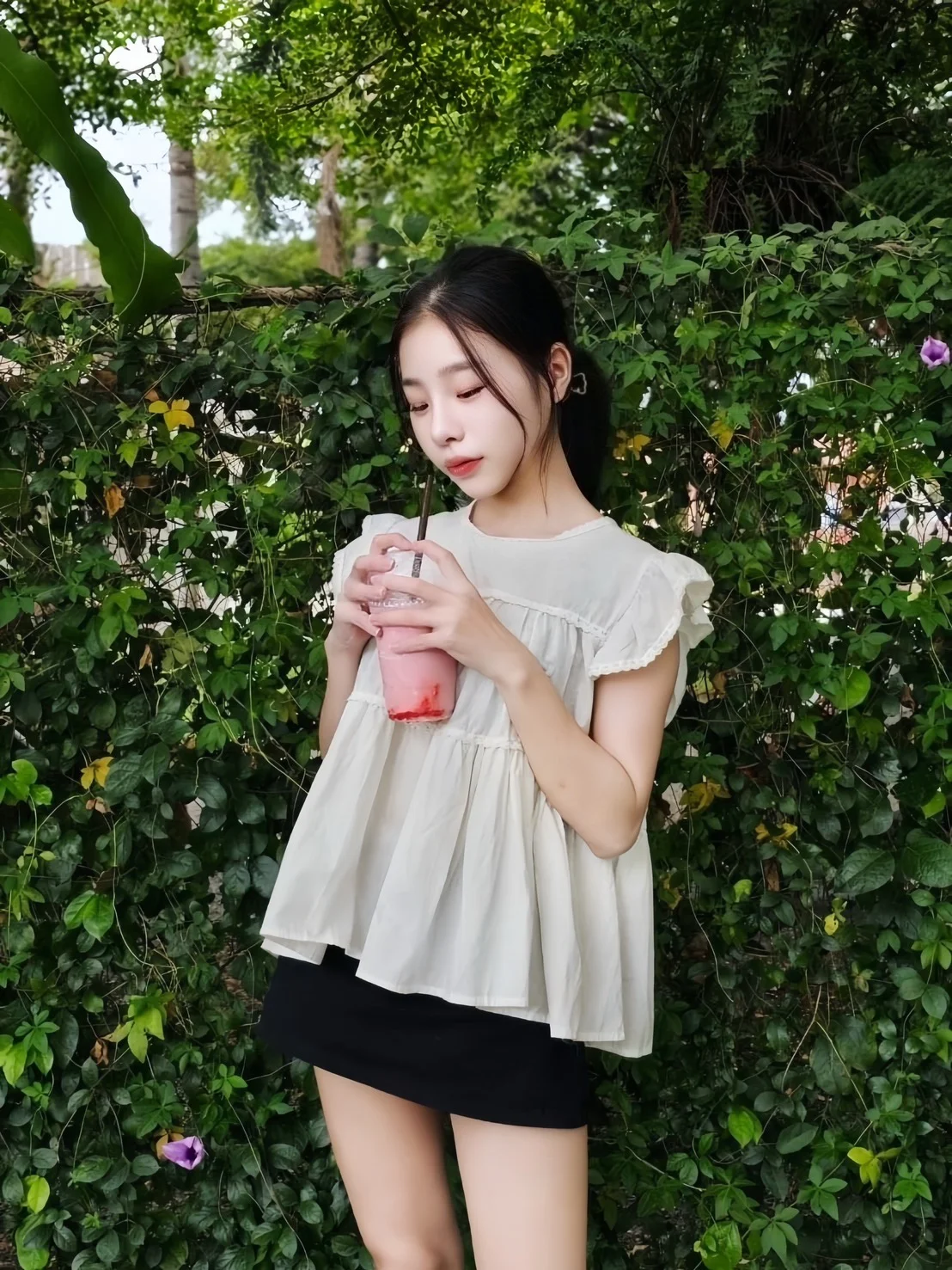 น้อง น้อง สายธาร — สุขุมวิท